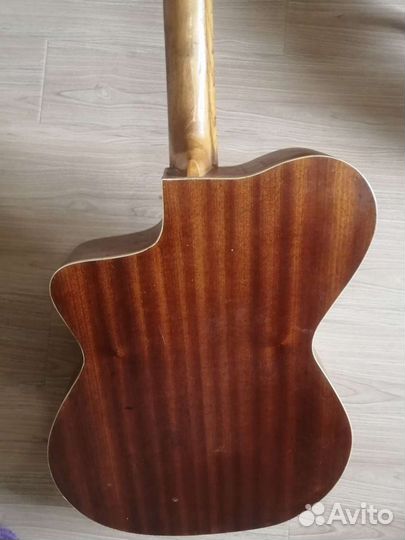 Гитара зорница