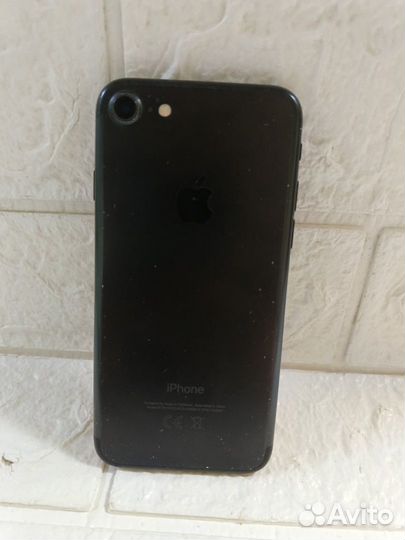 iPhone 7, 128 ГБ