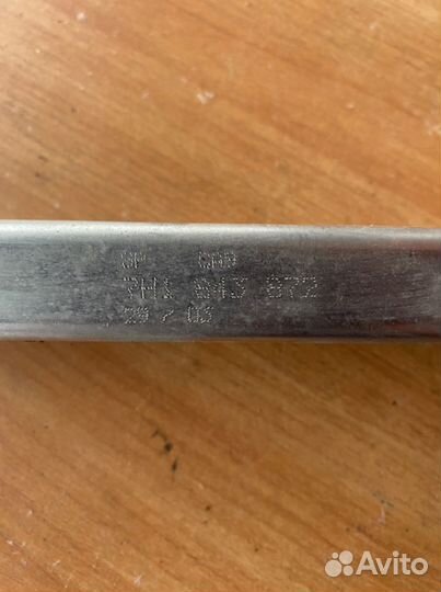 Направляющая сдвижной двери VW Transporter Т5