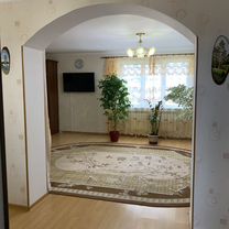 4-к. квартира, 130 м², 4/4 эт.