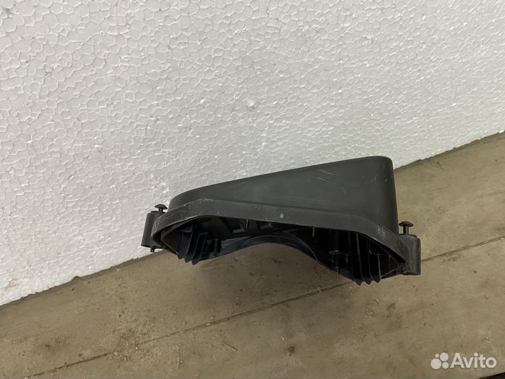 Корпус воздушного фильтра volkswagen