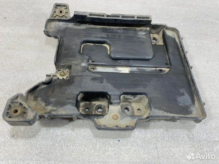 Площадка под акб Hyundai Solaris 2010-2017