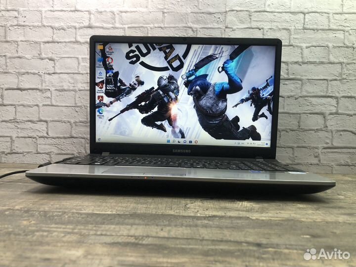 Игровой ноутбук Samsung intel/SSD/2Видеокарты