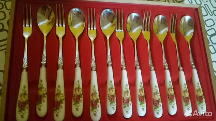 Набор вилок и ложек от LG