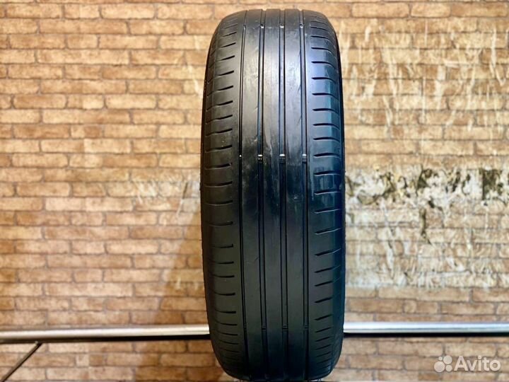 Maxxis Victra Sport SUV VS5 235/65 R18