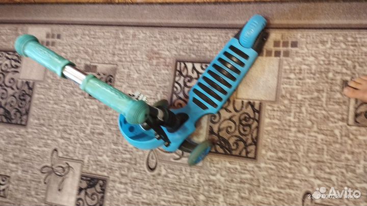 Самокат детский трехколесный бу