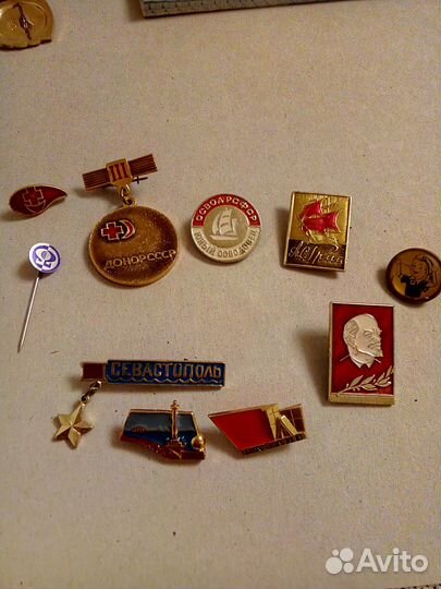 Значки СССР