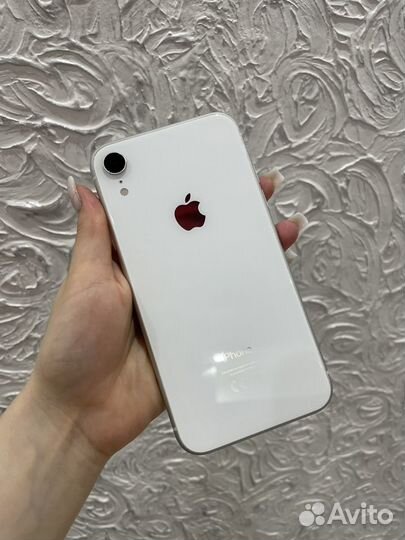 iPhone Xr, 64 ГБ