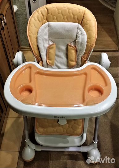 Стульчик для кормления Capella