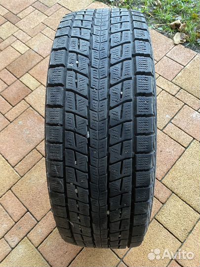 Dunlop Winter Maxx SJ8 215/60 R17 96R