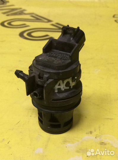 Насос омывателя Toyota Rav4 ACA21 1azfse 04.2005