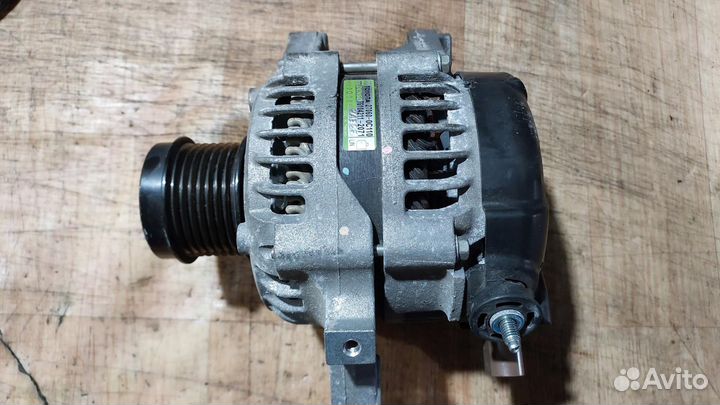 Б/У Б/У Генератор 2TR-FE G8 toyota Hilux