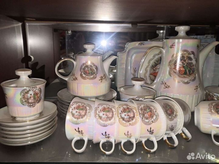 Сервиз чайный и обеденный