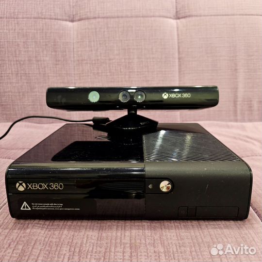 Xbox 360 E + игры