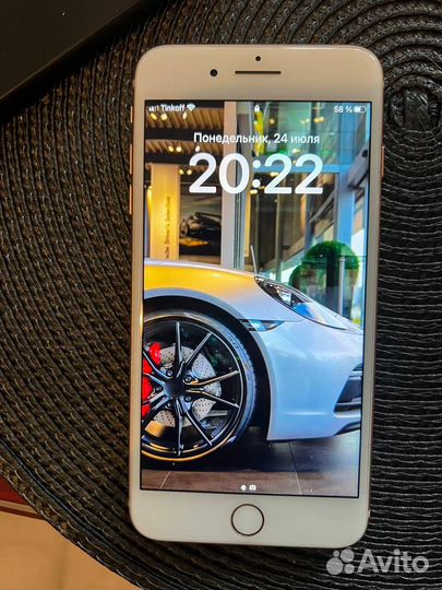 iPhone 8 Plus, 64 ГБ