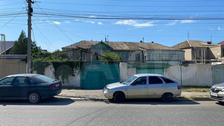 Дом 200 м² на участке 7 сот.