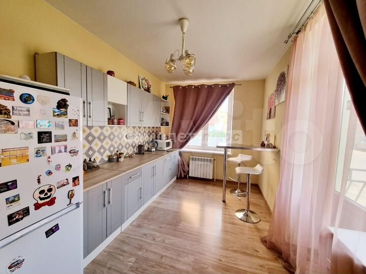 2-к. квартира, 57 м², 1/5 эт.