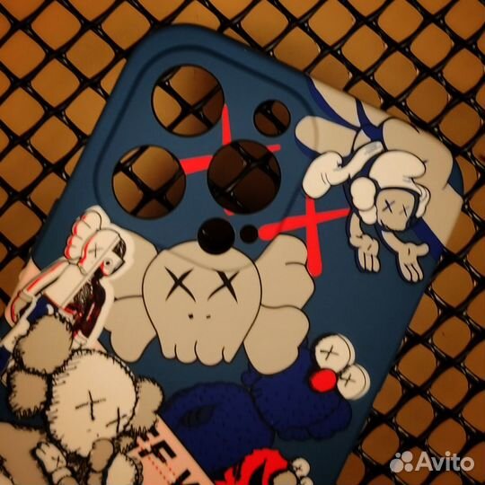 Чехлы на iPhone 13 Pro (В Наличии)