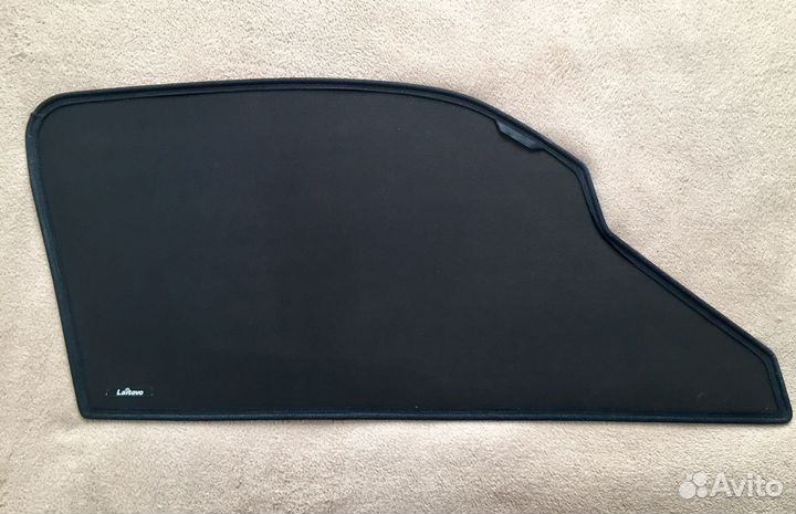 Шторки на автомобильные стекла Laitovo