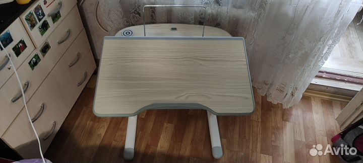 Растущая парта для школьника