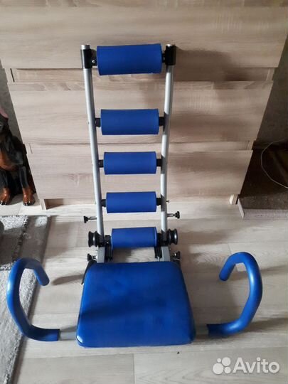 Напольный тренажер для пресса и укрепления спины