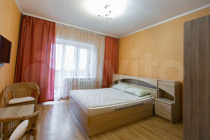 2-к. квартира, 70 м², 6/10 эт.