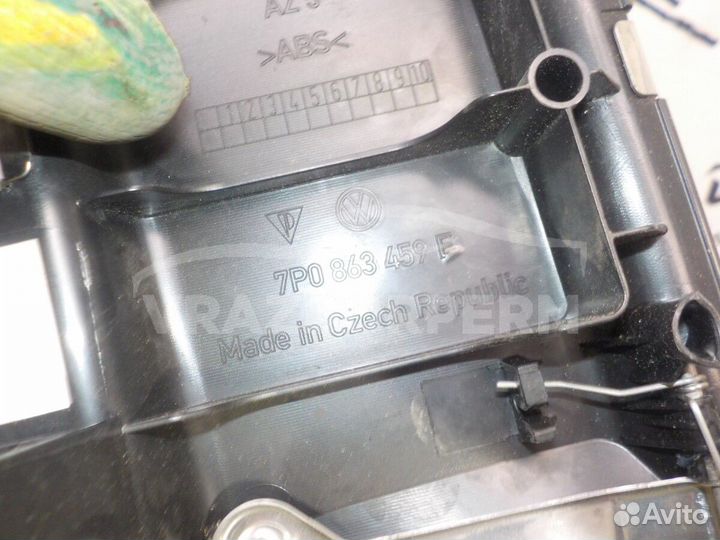 Обшивка багажника задняя (задней панели) Porsche C