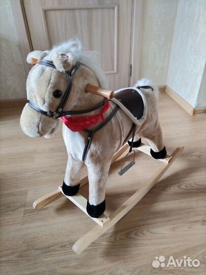 Качалка лошадь
