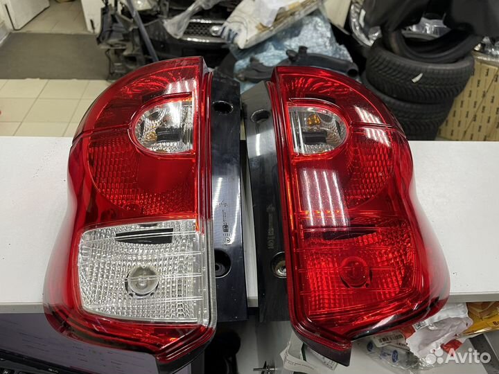 Mitsubishi colt 6 фонарь задний правый