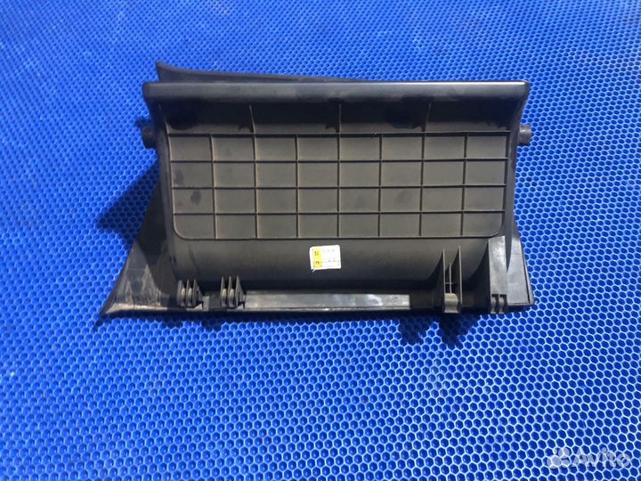 Бардачок hyundai solaris 1