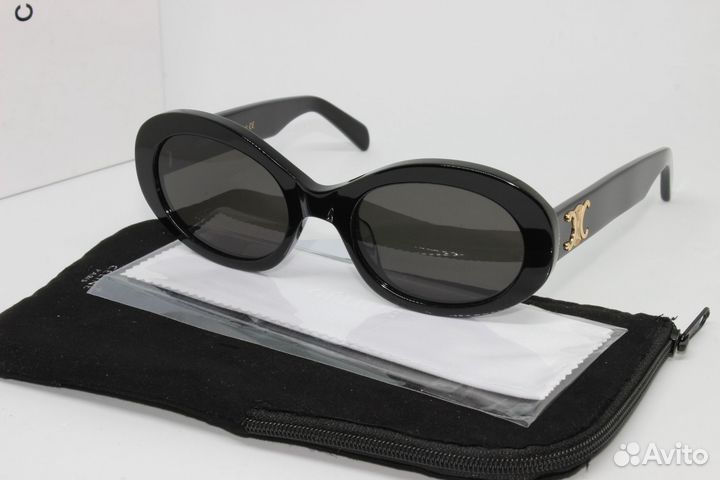 Солнцезащитные очки женские Celine с цепочкой