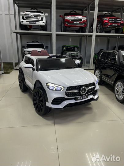 Детский электромобиль mercedes