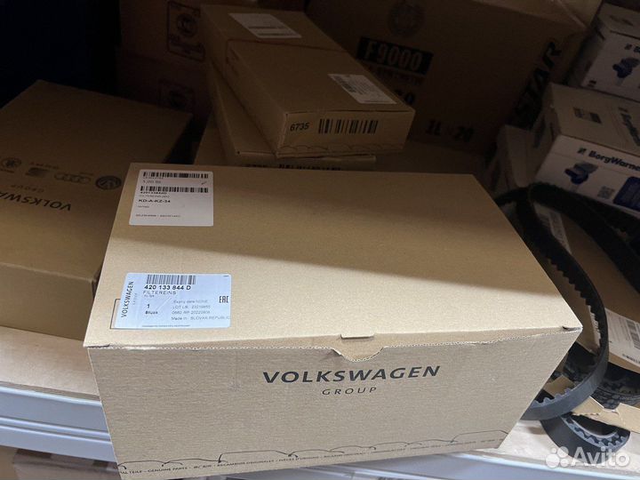 Воздушный фильтр Audi R8 Lamborghini 420133844D