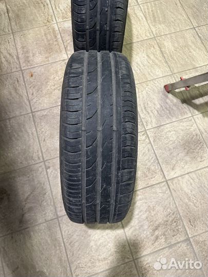 Continental ContiPremiumContact 2 215/60 R16