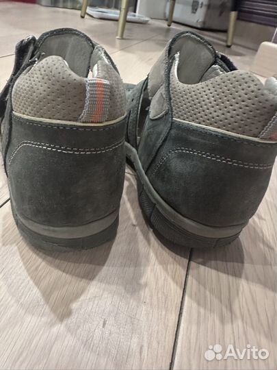 Сандалии tiflani 31