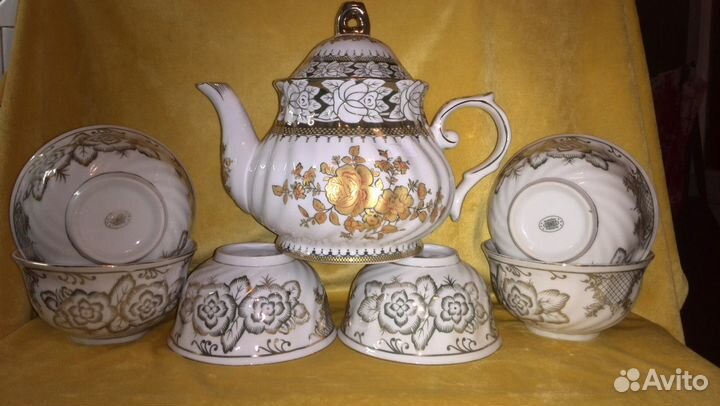 Чайные наборы,пиалы,чайники,кобальт Чехословакия