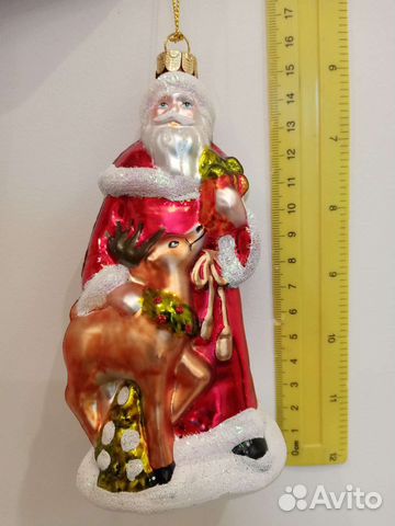 Новогодние стеклянные елочные игрушки