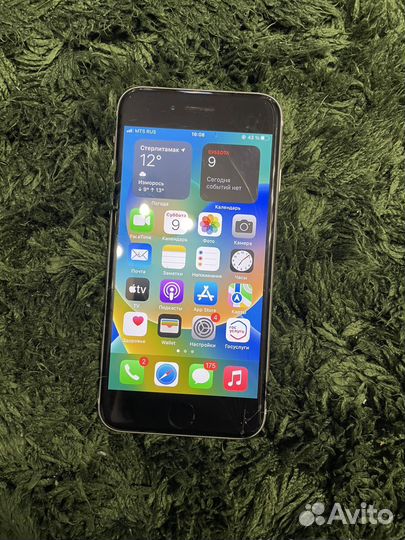 iPhone se 64gb 2020