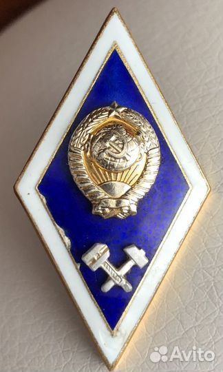 Нагрудный знак