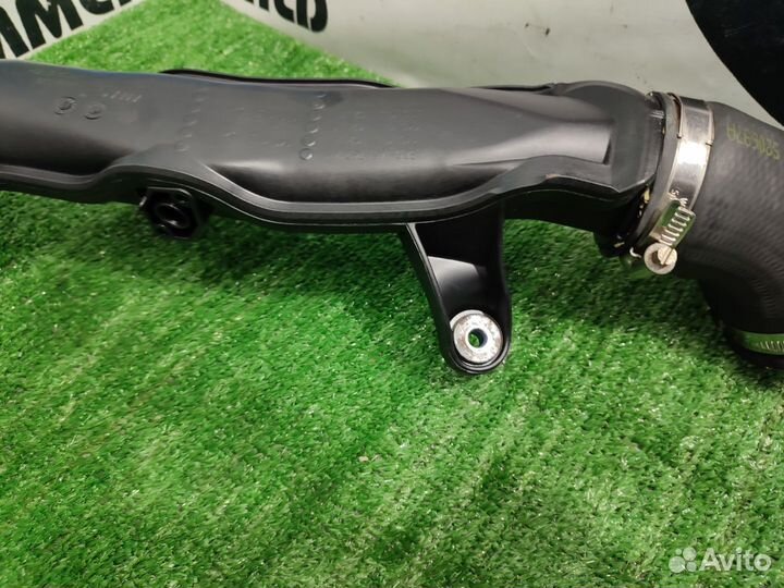 Патрубок интеркулера Skoda Octavia 2 (A5) 1Z5 2006