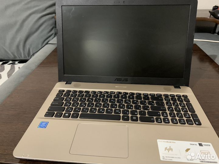 Ноутбук asus