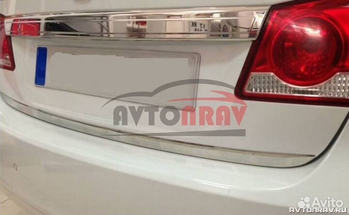 Хром-Накладка над номером Chevrolet Cruze 1 седан