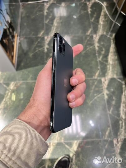 iPhone 11 Pro Max, 64 ГБ