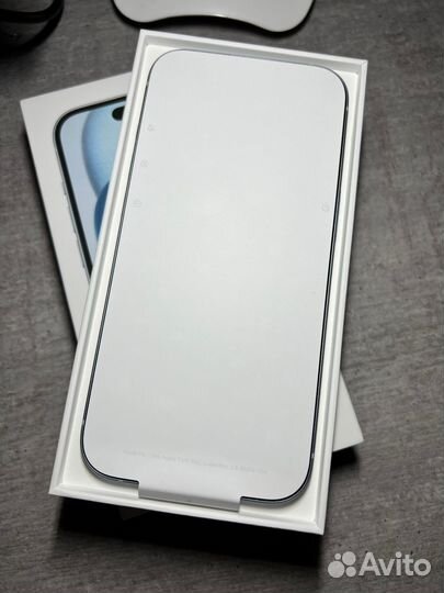iPhone 15, 128 ГБ