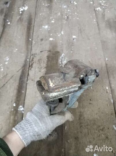 Тиски ювелирные