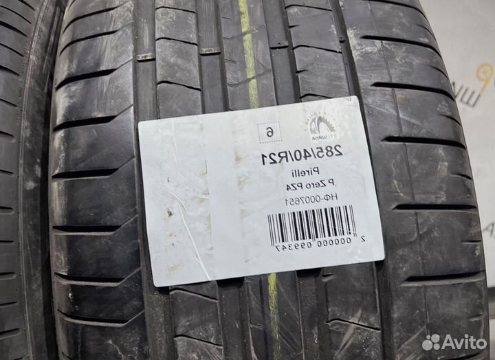 Pirelli P Zero PZ4 285/40 R21 94Y