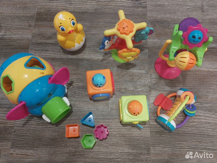 Развивающие игрушки пакетом
