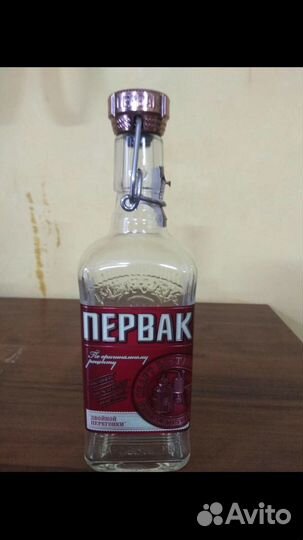 Бутылка с бургерной пробкой