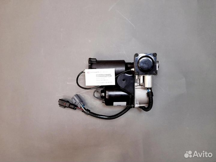 Компрессор Range Rover Discovery 4 Hitachi new