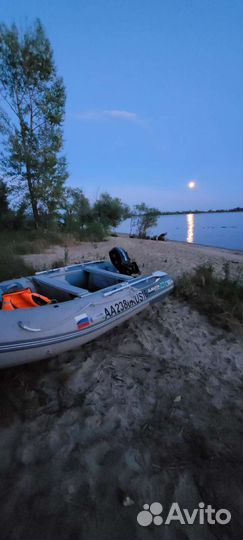 Моторная лодка